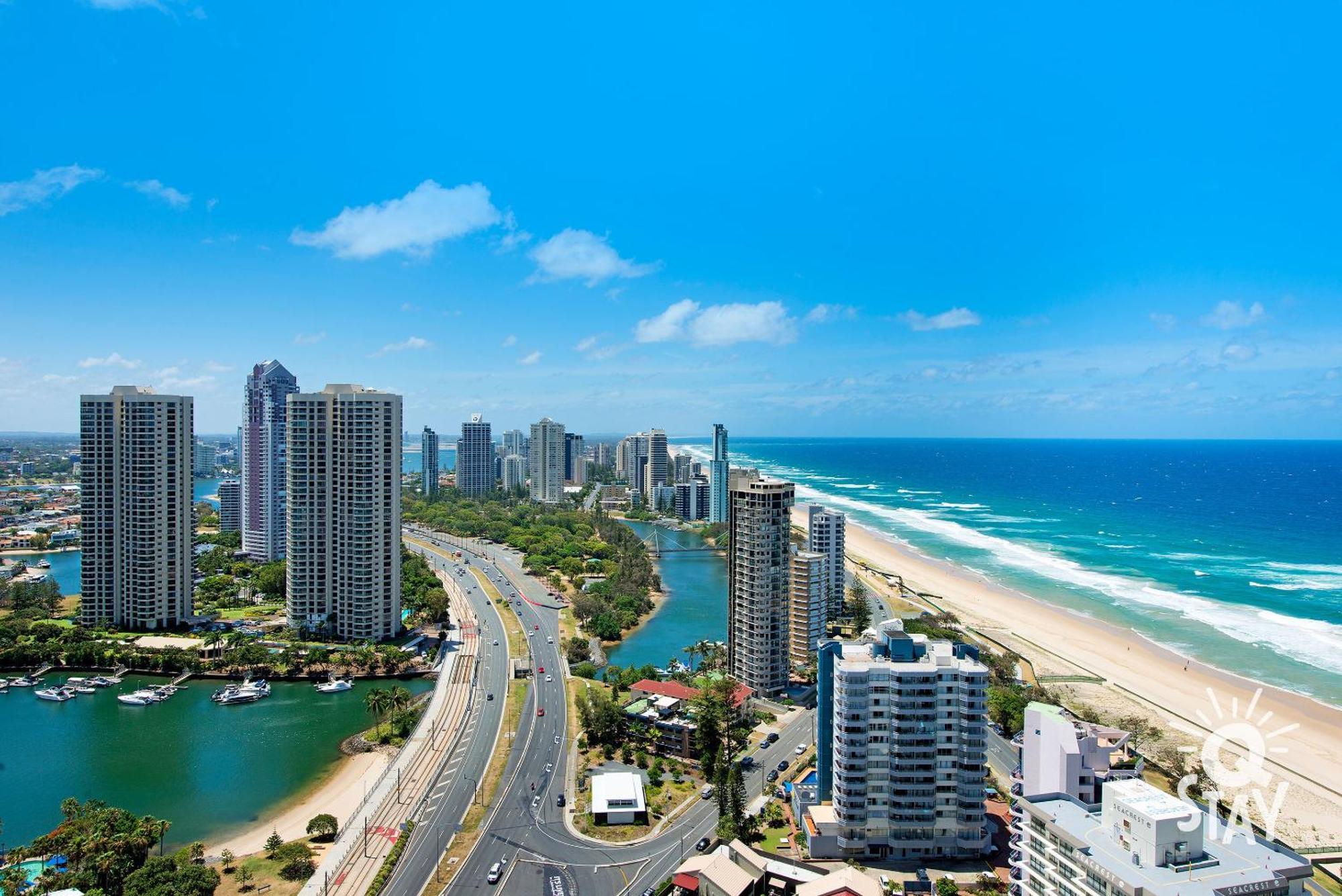 3 Bedroom Penthouse With Private Pool - Q Apartment