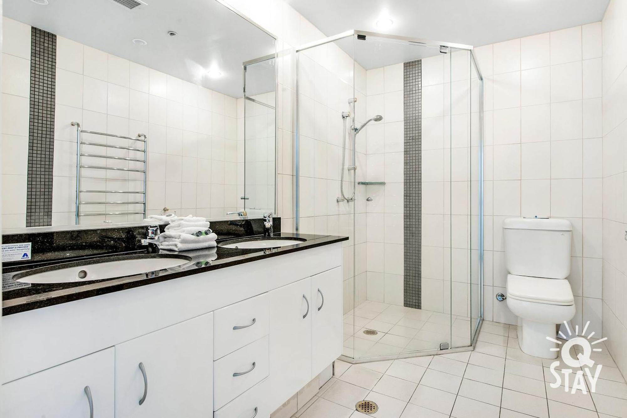 3 Bedroom Penthouse With Private Pool - Q Apartment