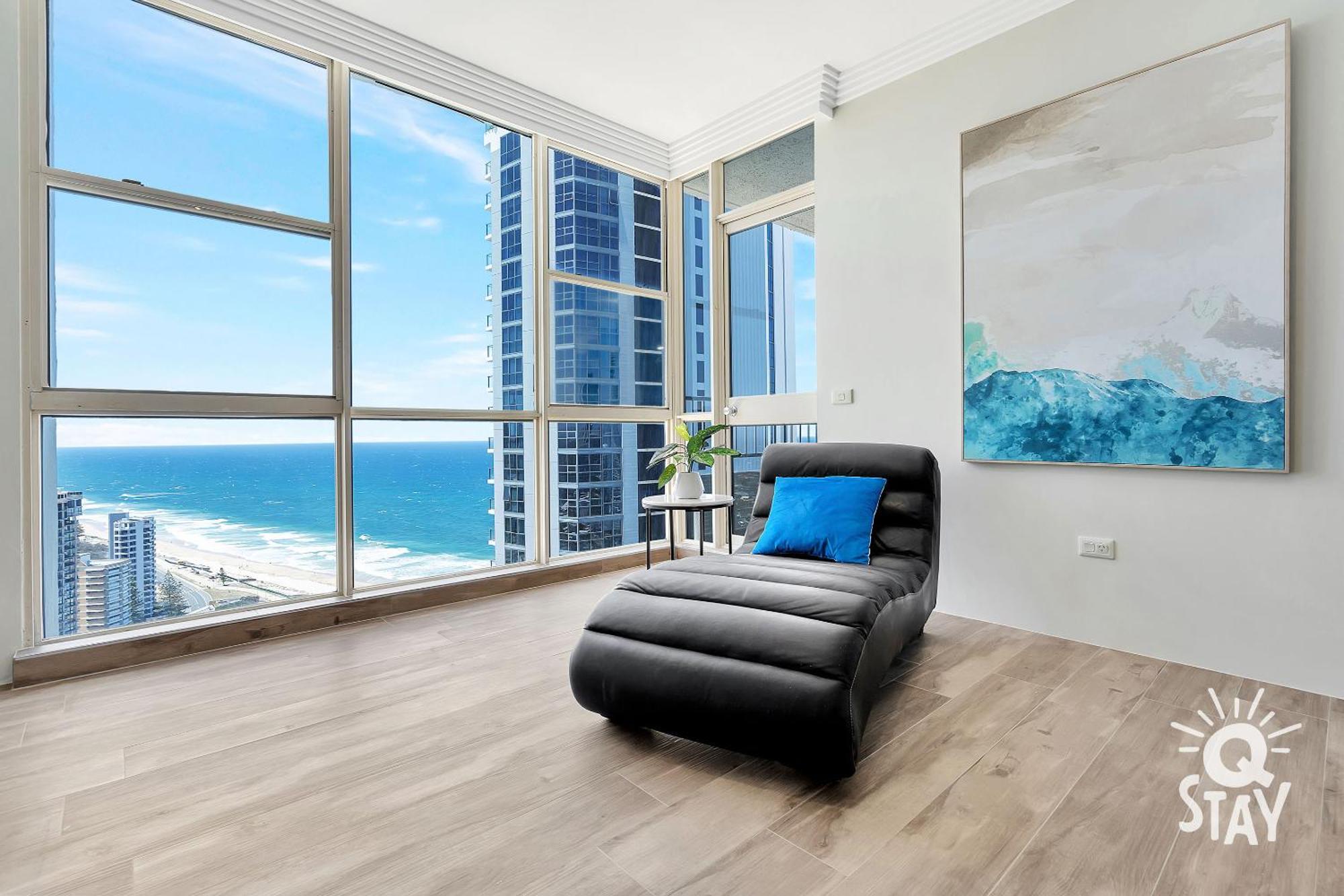 3 Bedroom Penthouse With Private Pool - Q