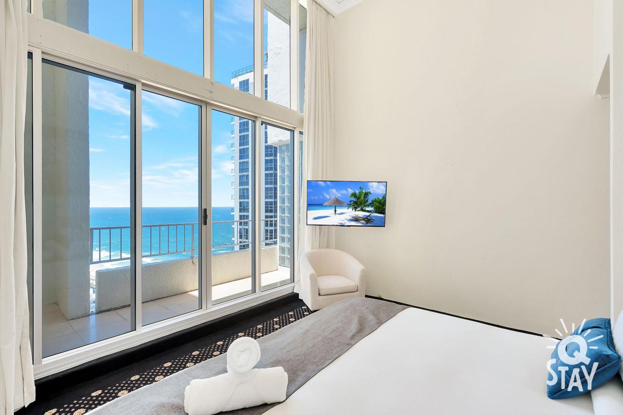 3 Bedroom Penthouse With Private Pool - Q Gold Coast