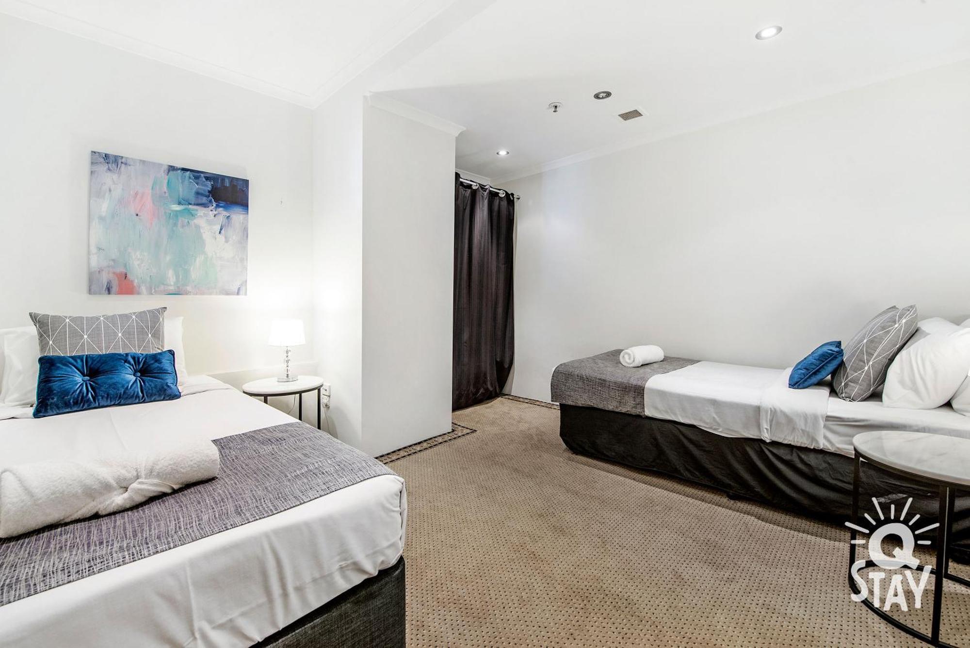 3 Bedroom Penthouse With Private Pool - Q Apartment